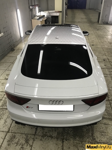 Винилография на крышу Audi S7